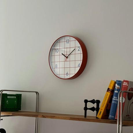 clock-03105　RED Grid Pattern Round Wall Clock
