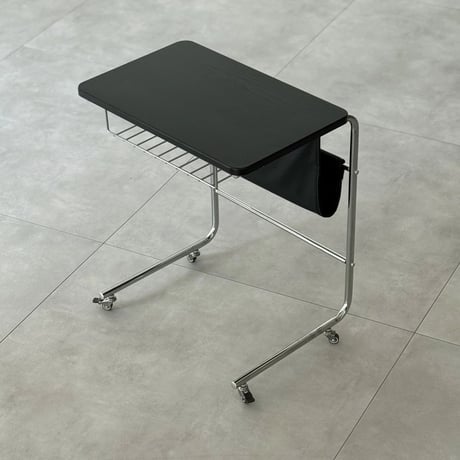 table-03193　Black Pocket Caster Table