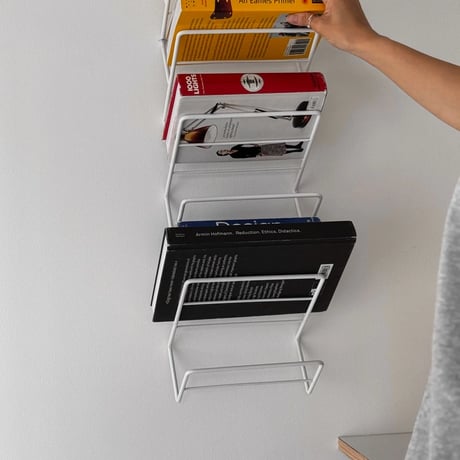 magazinerack-03041　2 Way Wire Magazine Shelf White