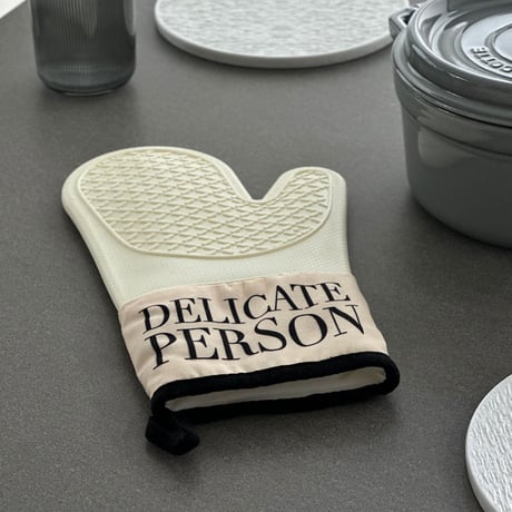 kitchen-03039　Lettering Silicone Potholder Mitts with Loops