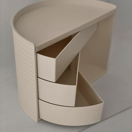 box-03024　3 Tiers 360° Rotation Half Moon Storage Box