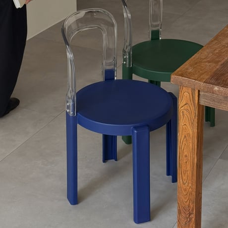 chair-03101　REY CHAIR Polycarbonate × Polypropylene Round Chair