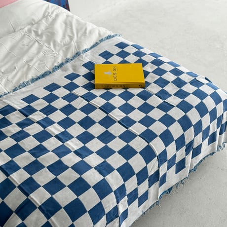 bedthrow-03011　Color Checker Blanket