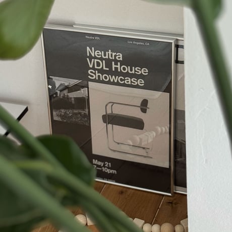 poster-03106　Neutra VDL Studio And Residences Silver Frame Art Poster 50×40