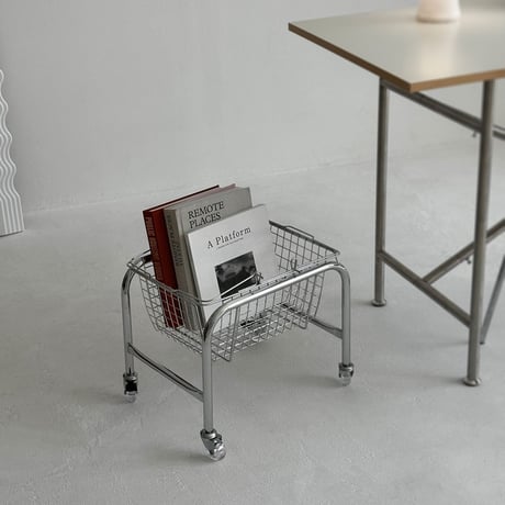 wagon-03002　Steel Caster Wagon With Basket And Handle