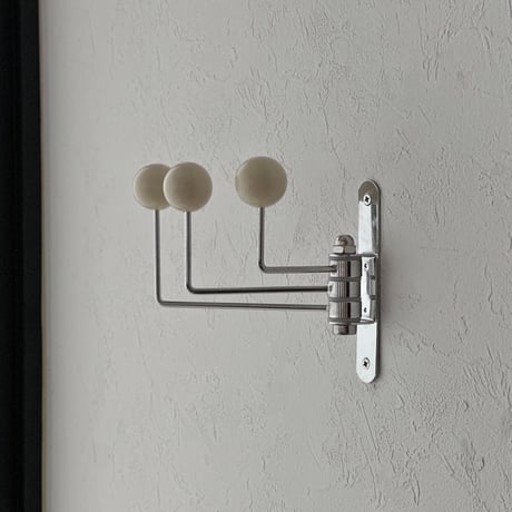 wall-03081　3Row Slide Ball Hook