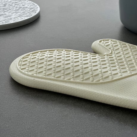 kitchen-03039　Lettering Silicone Potholder Mitts with Loops