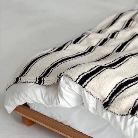 bedthrow-03018　Striped​​​ Blanket​​​ Bed​​​ Throw​​​ Off​-White​×​Black​​​ 120​×170