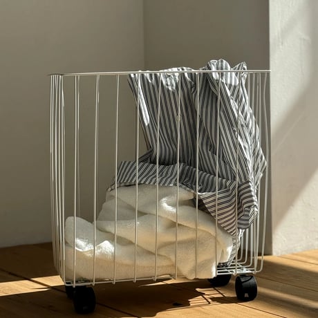 wagon-03006　Iron Laundry Cart With Casters