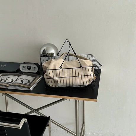wagon-03022　Black Castor Wagon And Basket