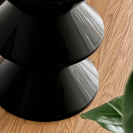 table-03099　Zigzag Stool Side Table