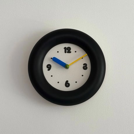 clock-03094　Black Round Chubby Frame Wall Clock