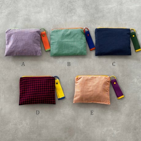 stationery-03038　Plaid Pattern Pencil Case Multi-Pouch with Strap