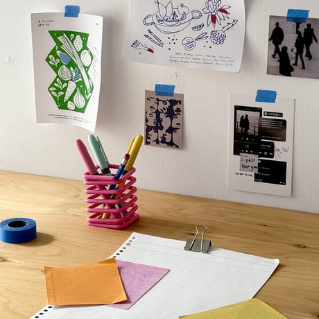 pot-03023　Square Color Spring Holder