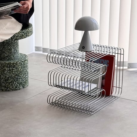 table-03231　W-shaped Wire Rack Magazine Rack Side Table