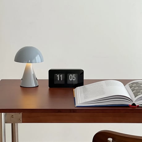 clock-03081　Flip Table Clock
