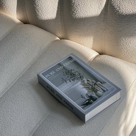 book-03014　Book-Shaped Storage Box