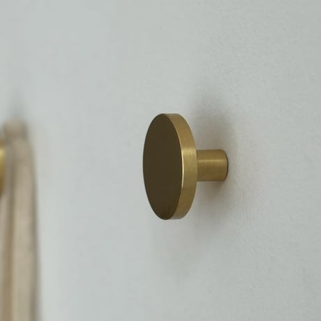 wall-03028　Satin Finish Brass Round Wall Hook A 3.3cm