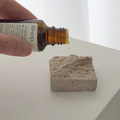 aromastone-03001　Natural Marble Travertine Aroma Stone
