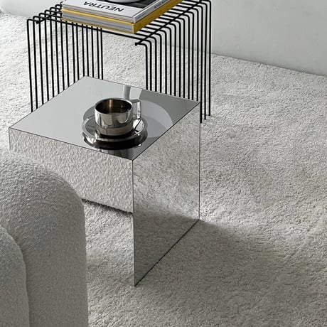 table-03170　Acrylic Mirror Side Table