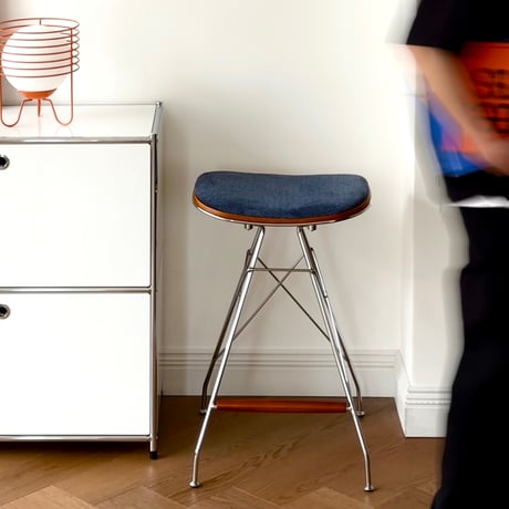 chair-03111　Fabric Seat  Wire Frame Counter Chair H69cm