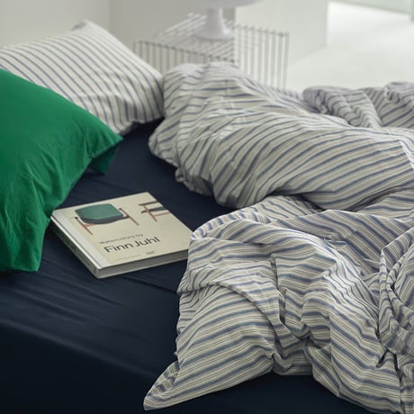 beddingsets-03035　White×Blue Cluster Stripe Bedding Sets