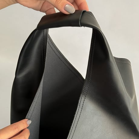 bag-03004　Eco Leather Triangle Tote Bag