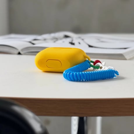airpods-03004　Multicolor Strap-equipped AirPods Case