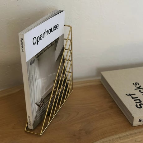 wallrack-03001　Iron Triangle Wall Magazine Rack Gold Wall Mounted