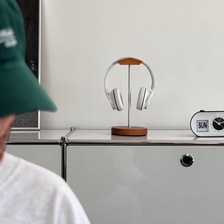 lifestyle-03015　Natural Wood Headphone Stand
