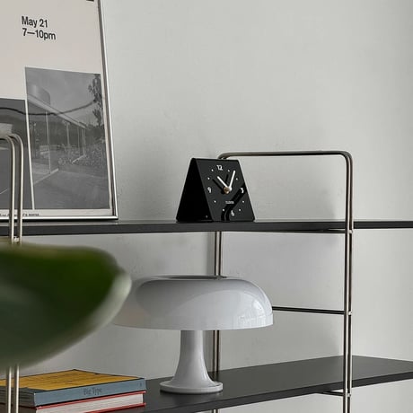 clock-03065　Color Table Clock
