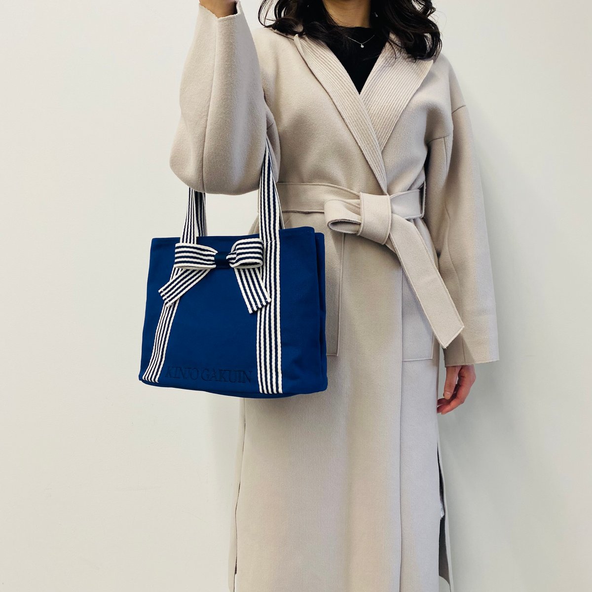 金城学院　バッグ 中古】愛知県 金城学院高等学校 女子制服 1点 (カバン) sf040246