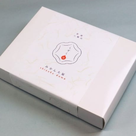 【愛媛県産みかん使用】みかん大福「しずく珠」6個入りセット　【農ぷらす愛媛株式会社】