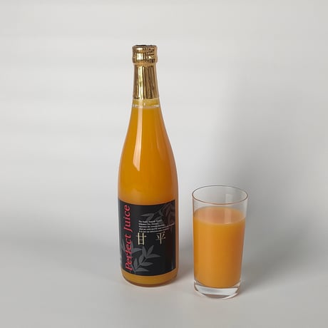 【愛媛県産みかん使用】みかん極撰ストレートジュース　750ml×2本（甘平+せとか）　【株式会社IAB】