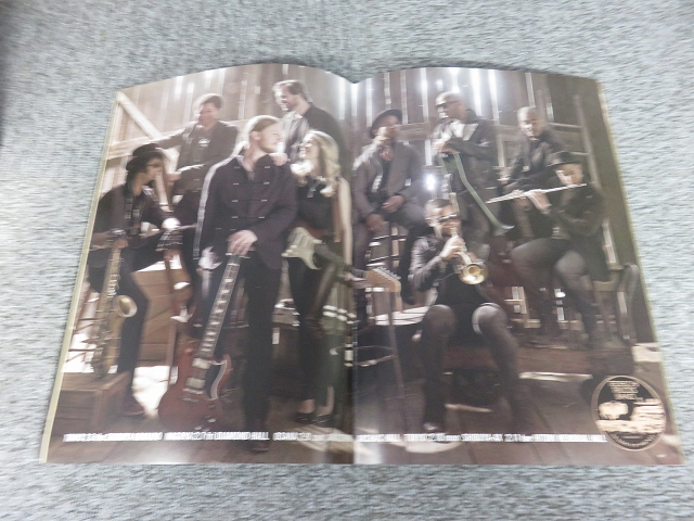 TEDESCHI TRUCKS テデスキ・トラックス・バンド テデスキ・トラックス・バンド TEDESCHI TRUCKS BAND 2014 日本