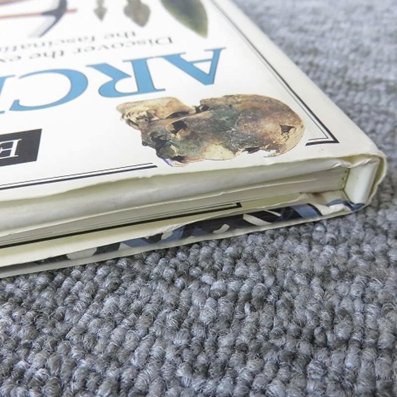洋書】DK Eyewitness Guides: Archaeology ハードカバー –