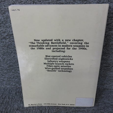 【洋書】Weapons: An International Encyclopedia from 5000 B.c. to 2000 A.d.   David Harding (著)BL5-S4