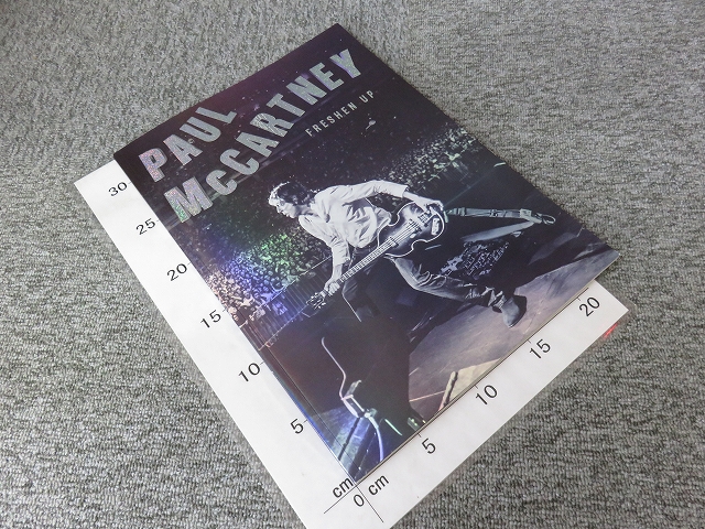 ポール・マッカートニー 来日公演パンフ/ FRESHEN UP 2018 /PAUL McCA