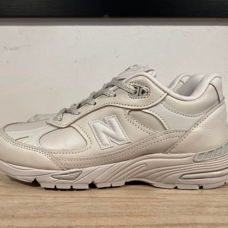 レディースモデル】【MADE IN ENGLAND】NEW BALANCE W991 OW【