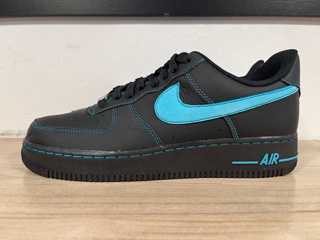 海外限定モデル】NIKE AIR FORCE 1 '07 LV8【ナイキ エア