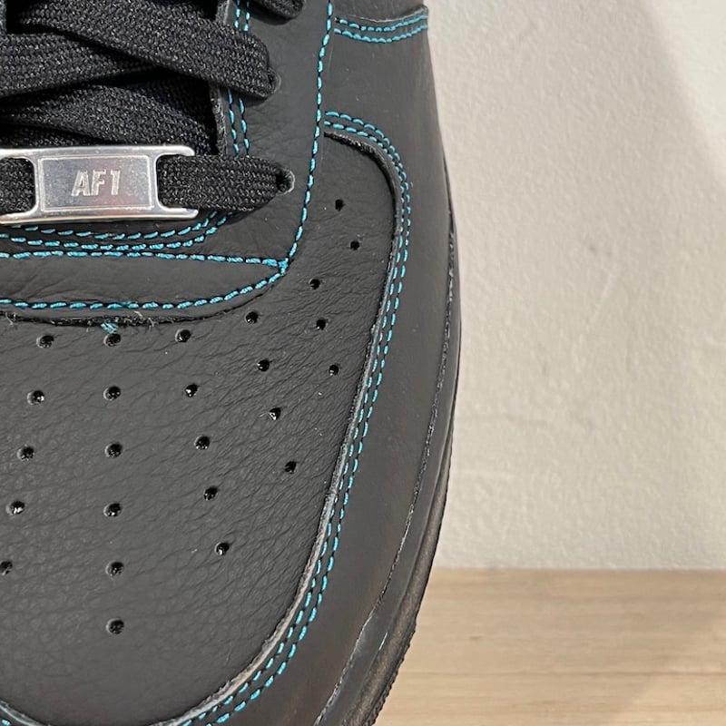 海外限定モデル】NIKE AIR FORCE 1 '07 LV8【ナイキ エア