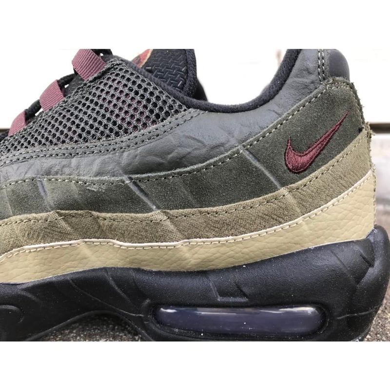 海外限定モデル】NIKE AIR MAX 95【ナイキ エア マックス 95】BLACK/E