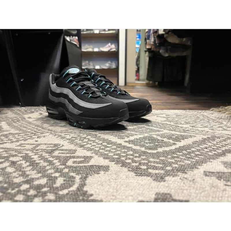 海外限定モデル】NIKE AIR MAX 95【ナイキ エア マックス 95】BLACK/A