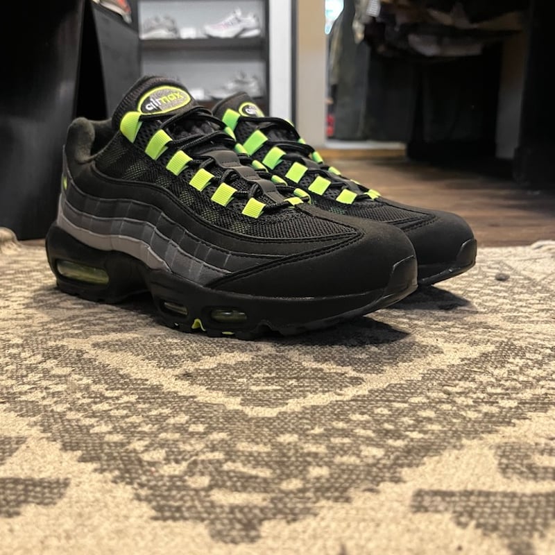 [新品]未使用　NIKE AIR MAX 95 エアマックス エア マックス 95 NIKE AIR MAX ナイキ 海外限定 日本未発売