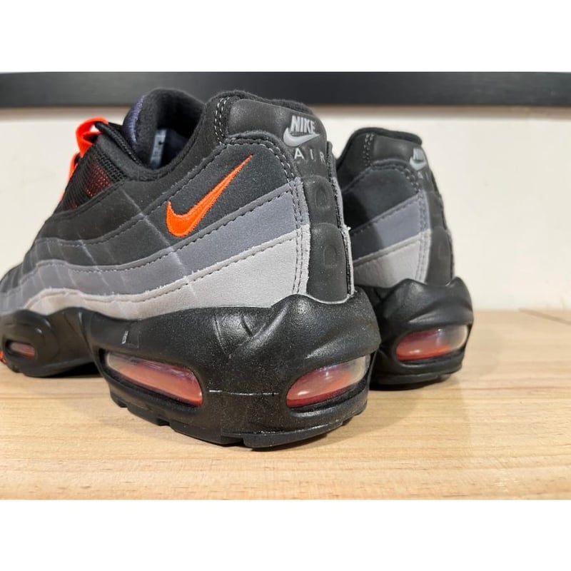 海外限定モデル】NIKE AIR MAX 95 【エア マックス 95】BLACK/HYPE