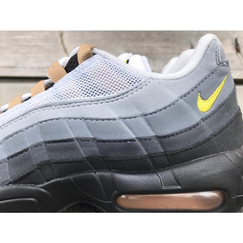 ICON FLIP COLLECTION】NIKE AIR MAX 95【ナイキ エア マッ
