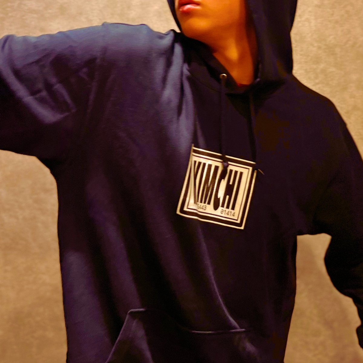 キムチ屋様　パーカーM一点とL一点 ズルい❌パーカー】 ※購入特典ズルいタレ白/黒miniセット付(50ml