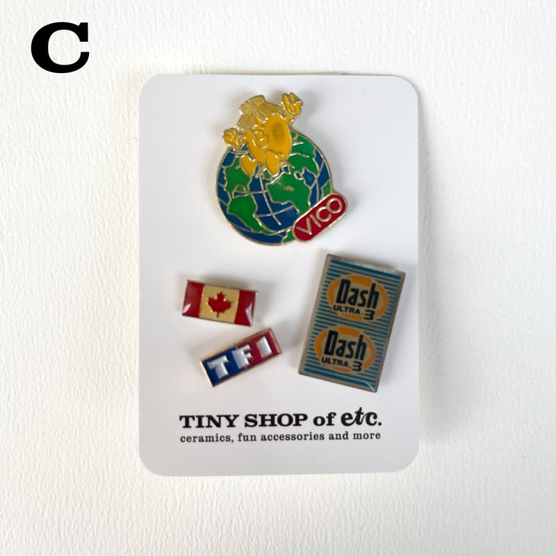 vintage pins set | TINY SHOP of etc.