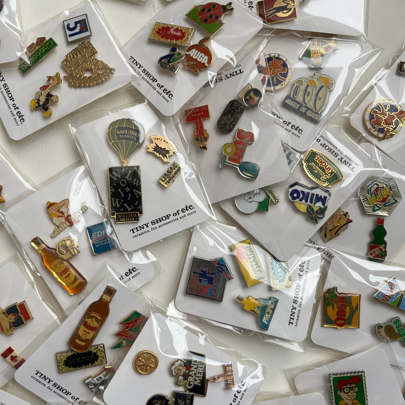 vintage pins set | TINY SHOP of etc.