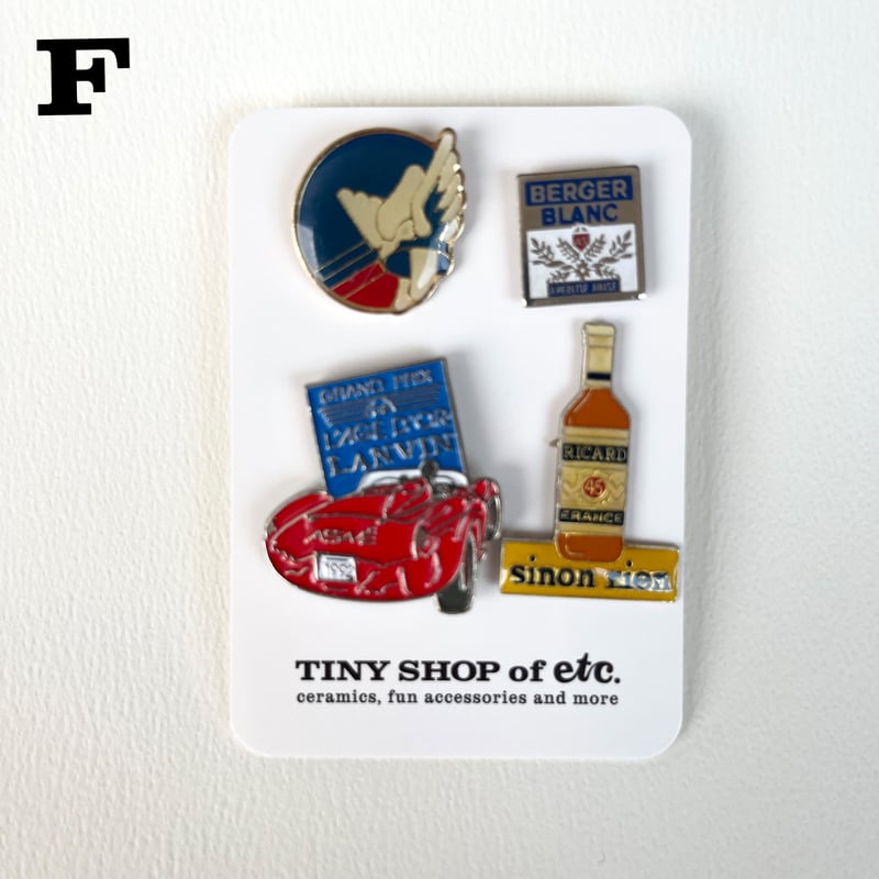 vintage pins set | TINY SHOP of etc.